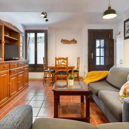 Amplio Apartamento De Montana Con Terraza Y Wifi Canfranc Exterior photo